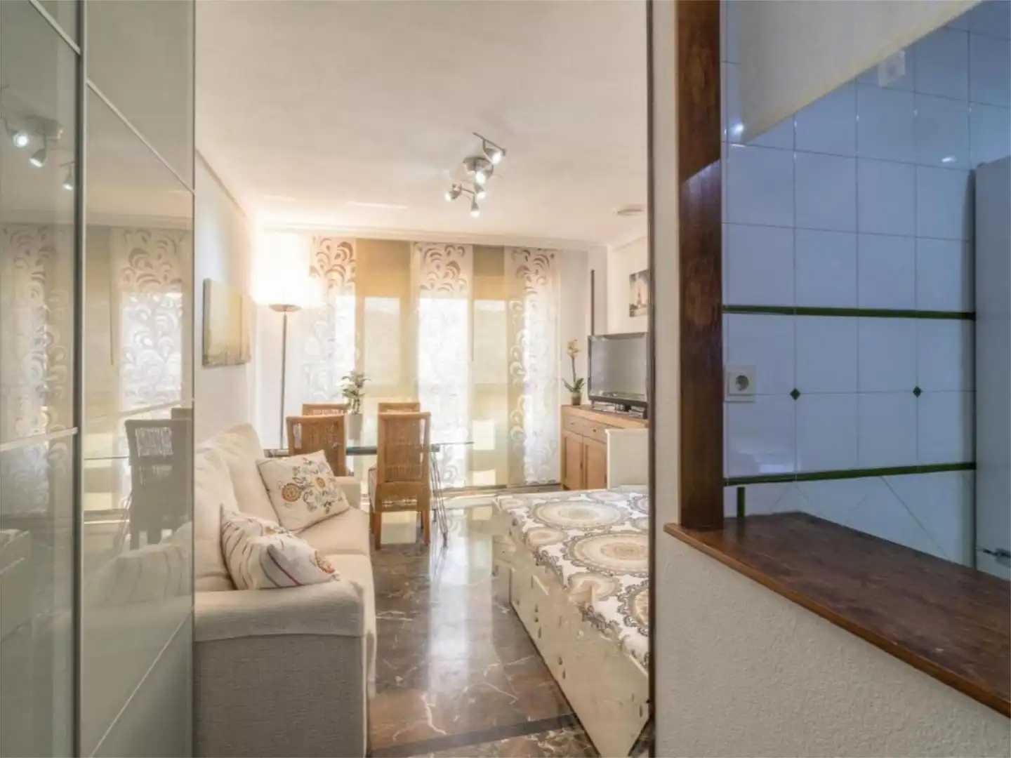Flat for rent in Callejón Hurtado de Mendoza, 2, Almuñecar Centro Bedroom of Flat for rent in Almuñécar with Air Conditioner and Furnished