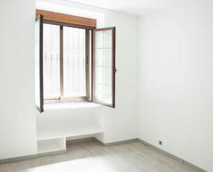 Bedroom of Office to rent in  Madrid Capital  with Air Conditioner