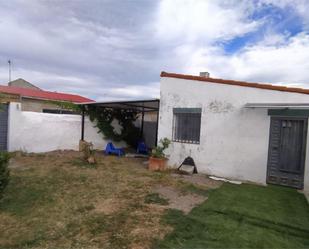 Jardí de Planta baixa en venda en San Juan de la Encinilla amb Terrassa i Balcó