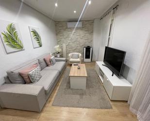 Sala d'estar de Pis de lloguer en Tudela amb Aire condicionat i Balcó