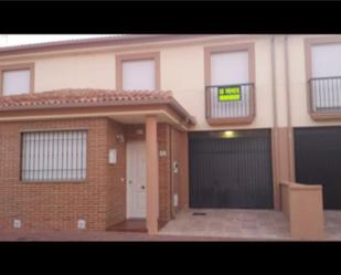 Exterior view of Single-family semi-detached for sale in Montehermoso  with Air Conditioner, Heating and Balcony