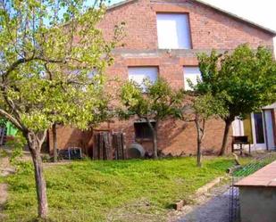 Vista exterior de Casa o xalet en venda en Terrassa amb Terrassa