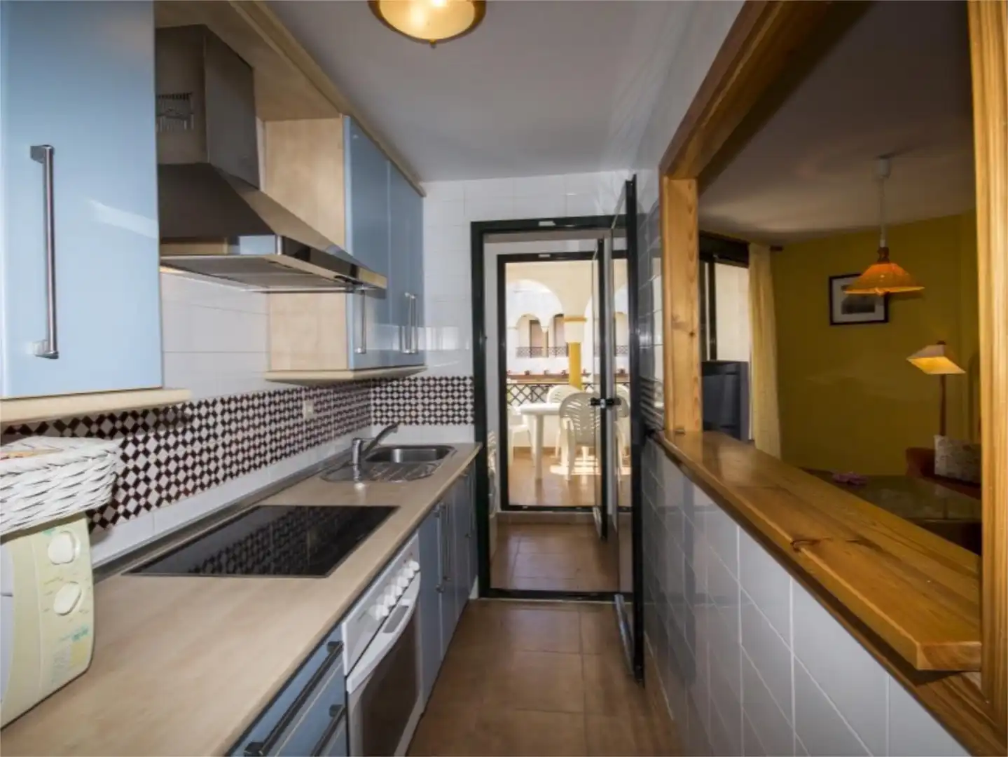 Kitchen of Flat for rent in Zahara de los Atunes  with Air Conditioner, Heating and Private garden