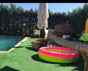 Piscina de Casa adosada en venda en Los Yébenes amb Terrassa i Piscina