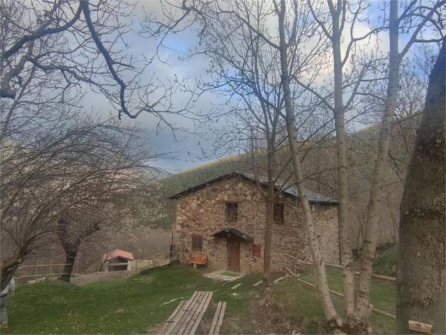 Finca rústica en Venta en Carrer de Planoles, 3 en Planoles