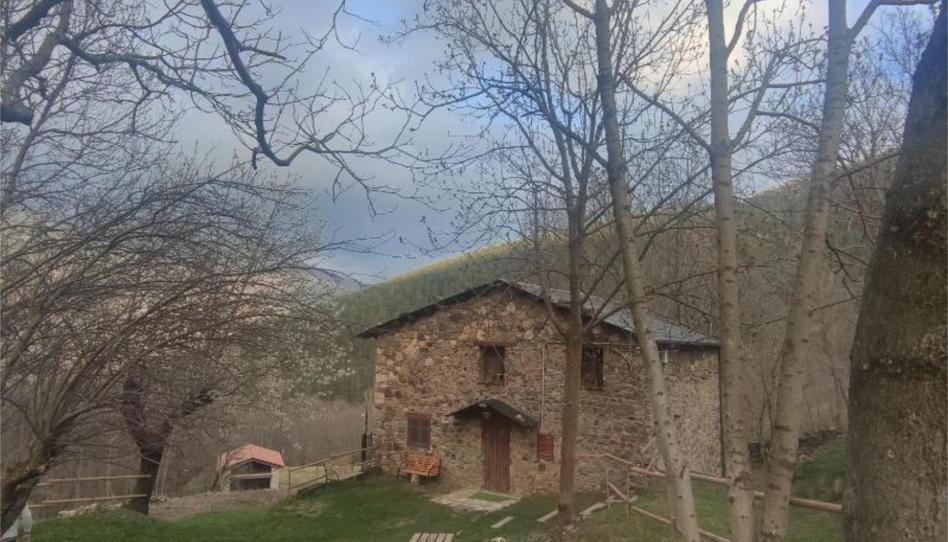 Finca rústica en venta en Carrer de Planoles, 3, Planoles, Girona - imagen 1 Foto 1 de Finca rústica en venta en Carrer de Planoles, 3, Planoles, Girona