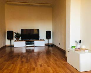 Living room of Flat for sale in Santa Coloma de Gramenet  with Terrace