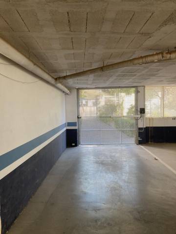 Garaje en Alquiler en Calle Reina Victoria Eugenia, 4 en Los Pacos