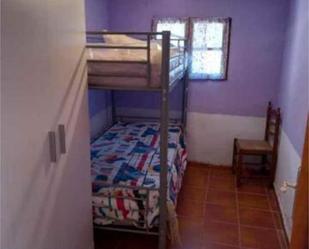 Dormitori de Casa o xalet en venda en Valdefinjas