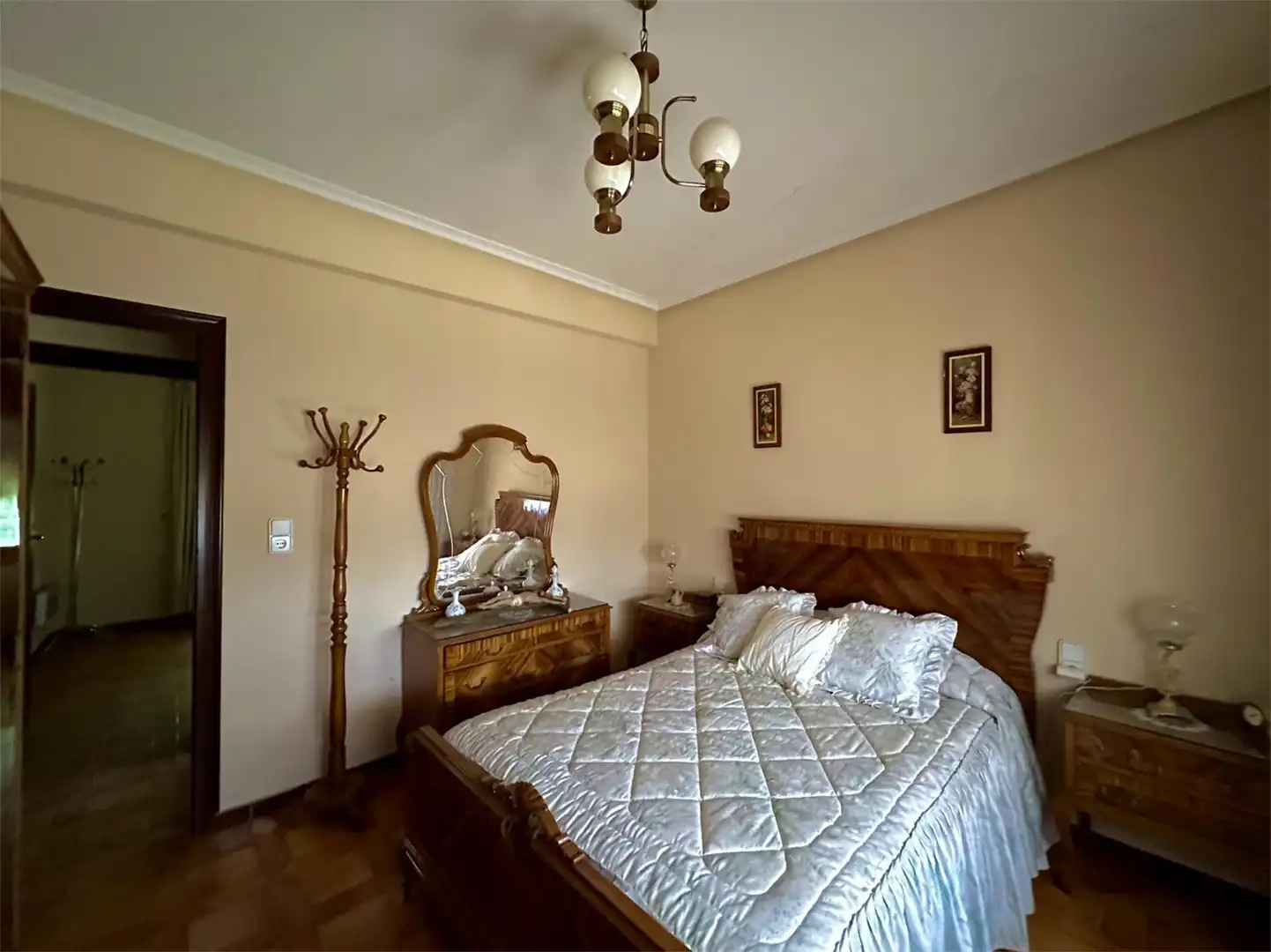 Casa o chalet en venta en Calle Don Quijote, 762, Argamasilla de Alba Habitación de Casa o chalet en venta en Argamasilla de Alba con Aire acondicionado, Terraza y Piscina