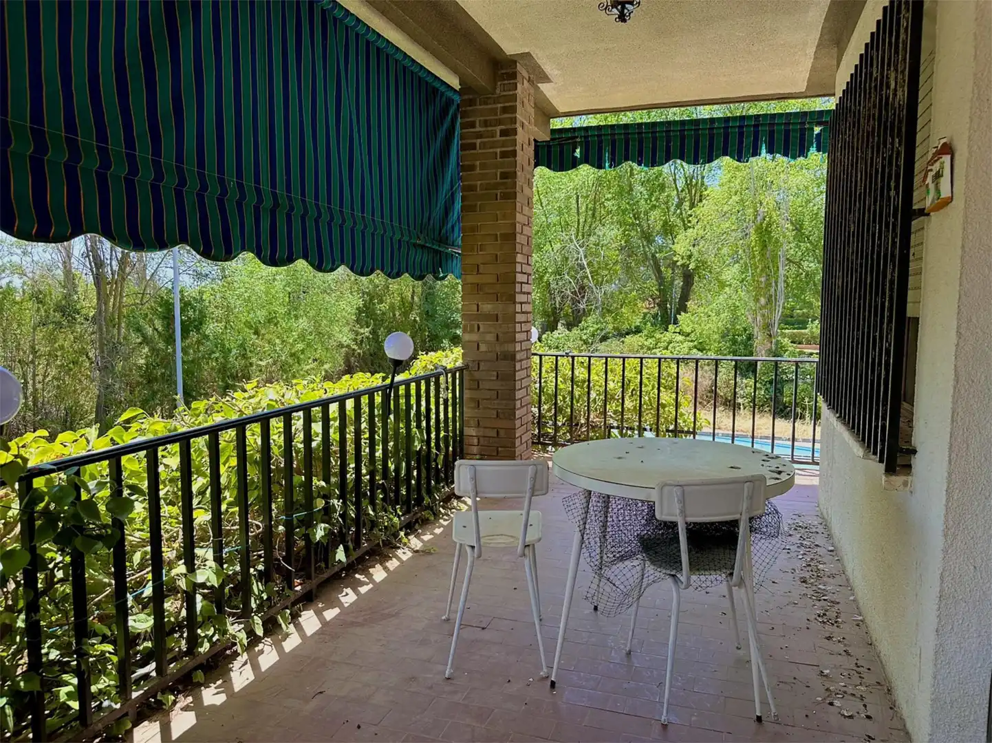 Casa o chalet en venta en Calle Don Quijote, 762, Argamasilla de Alba Terraza de Casa o chalet en venta en Argamasilla de Alba con Aire acondicionado, Terraza y Piscina