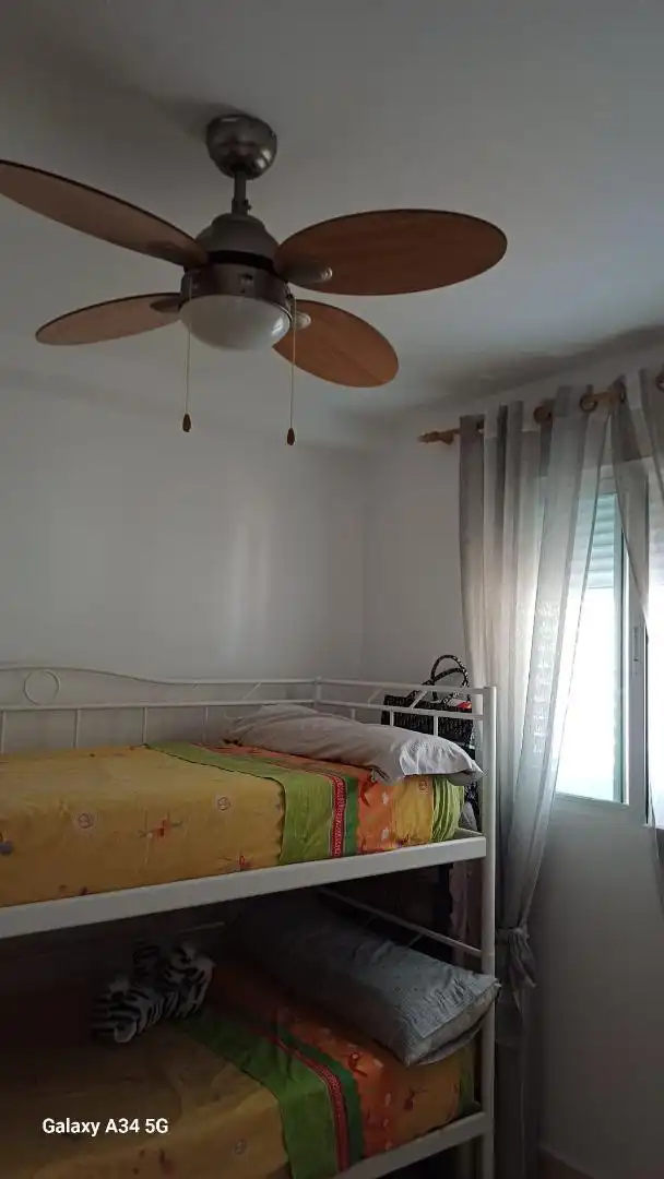 Piso de alquiler en Avenida de la Tarongina, 4, Tavernes de la Valldigna Habitación de Piso de alquiler en Tavernes de la Valldigna