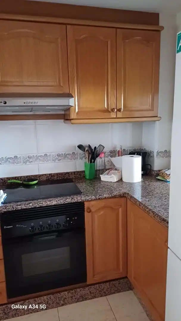 Piso de alquiler en Avenida de la Tarongina, 4, Tavernes de la Valldigna Cocina de Piso de alquiler en Tavernes de la Valldigna