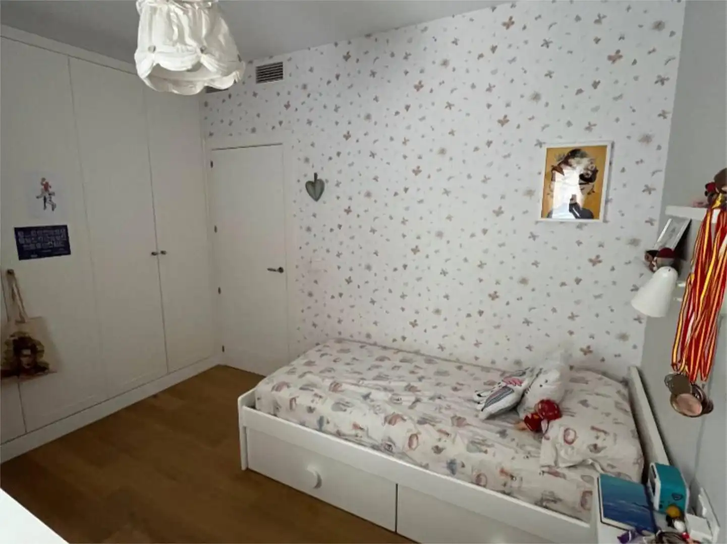 Piso en venta en Calle García Pavón, 106, Tomelloso Habitación de Piso en venta en Tomelloso con Aire acondicionado, Terraza y Balcón