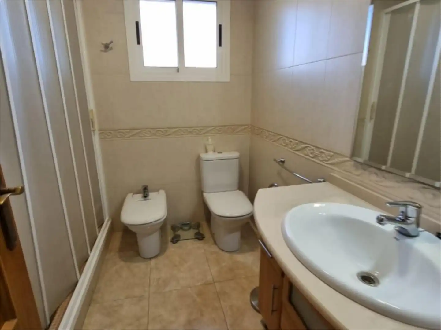 Badezimmer von Country house zur Miete in Elche / Elx mit Klimaanlage, Heizung und Privatgarten