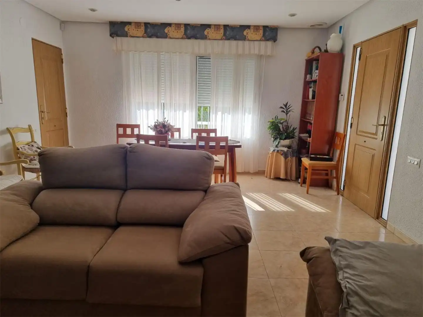 Wohnzimmer von Country house zur Miete in Elche / Elx mit Klimaanlage, Heizung und Privatgarten