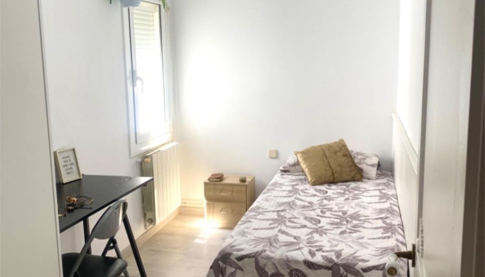 Habitación en Carrer de la Torre Dels Pardals, 77, El Guinardó, Barcelona Capital - imagen 1 Foto 1 de Habitación en Carrer de la Torre Dels Pardals, 77, El Guinardó, Barcelona Capital