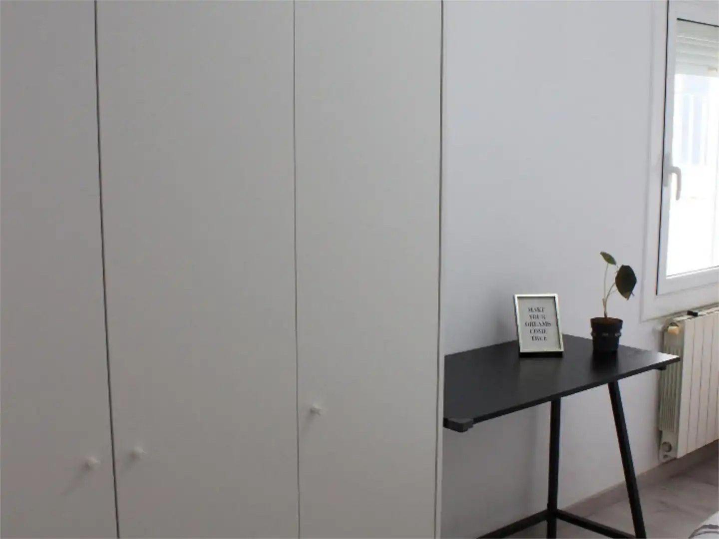 Habitación en Carrer de la Torre dels Pardals, 77, El Guinardó Habitación de Piso para compartir en Barcelona con Parquet, Terraza y Amueblado