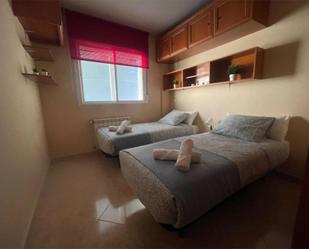 Dormitori de Pis de lloguer en Fuenlabrada amb Aire condicionat