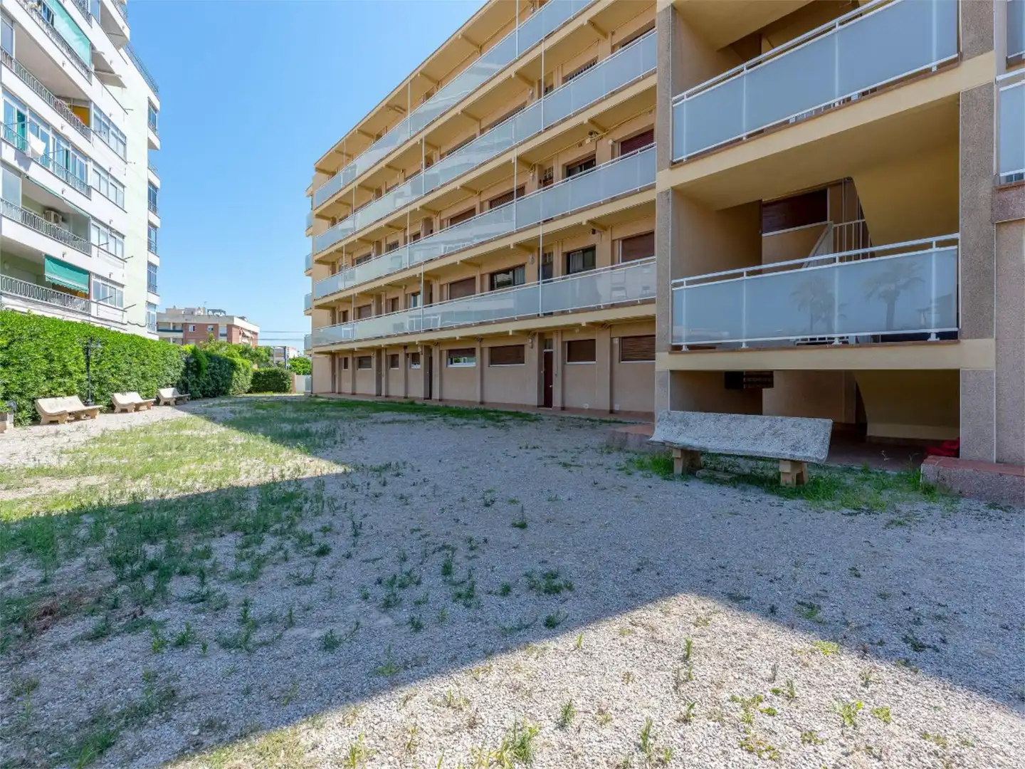 Flat for sale in Avinguda de Barcelona, 39, Can Toni Exterior view of Flat for sale in Cunit with Air Conditioner and Terrace