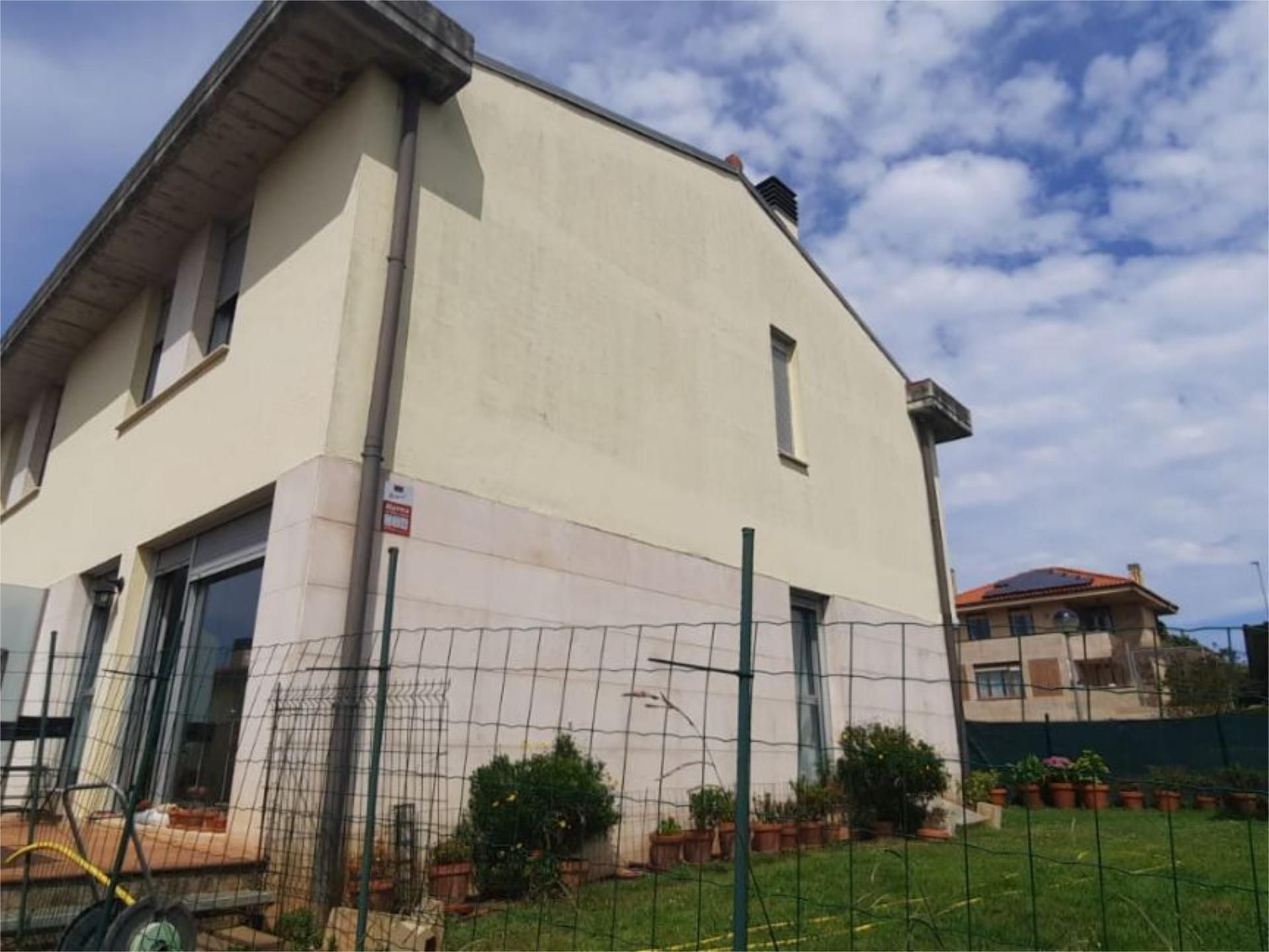 Vista exterior de Casa o xalet de lloguer en Santander