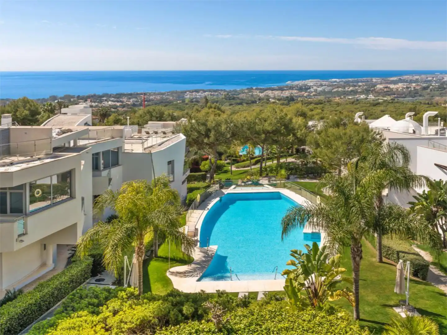 Casa o xalet de lloguer a Calle Verdi, 38, Sierra Blanca Vista exterior de Casa o xalet de lloguer en Marbella amb Aire condicionat, Terrassa i Piscina