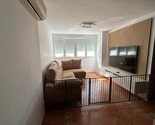 Living room of Flat for sale in San Fernando  with Air Conditioner