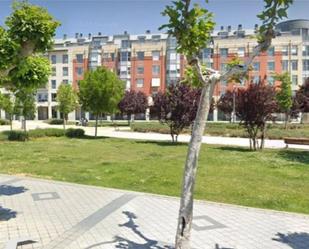 Exterior view of Flat for sale in Valladolid Capital  with Terrace and Swimming Pool