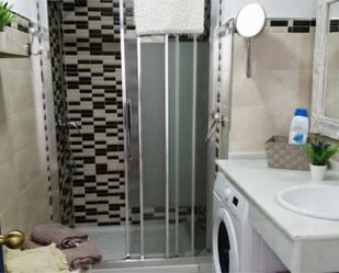 Bathroom of Study to rent in Vejer de la Frontera