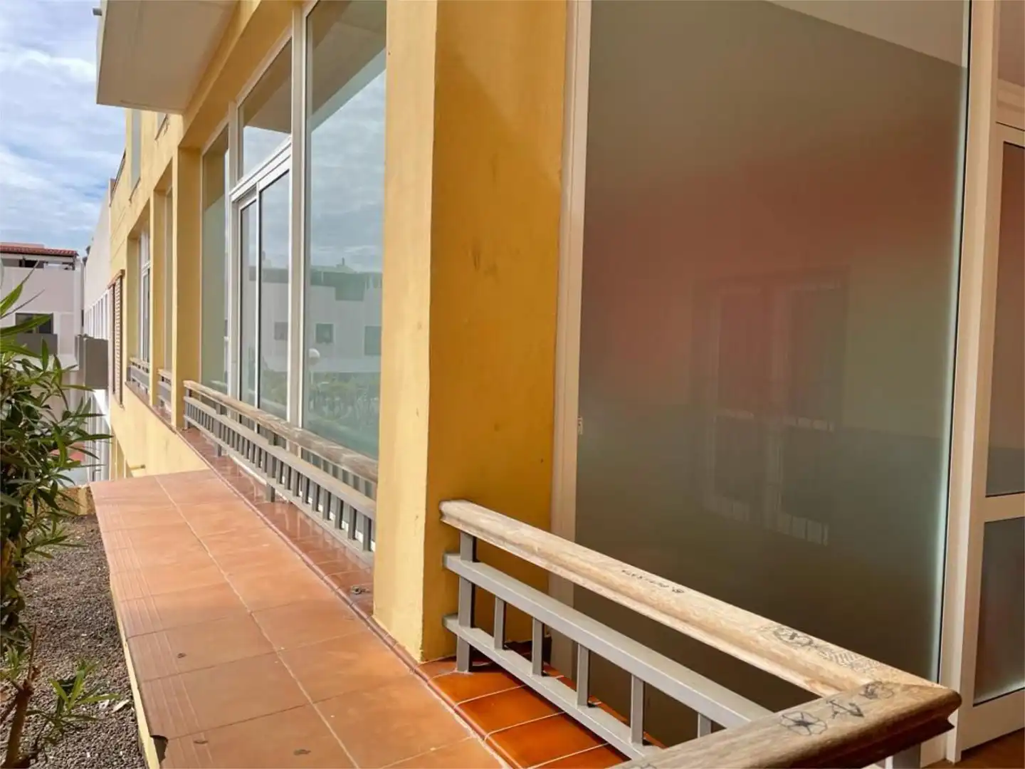 Commercial properties for rent in Calle Montaña Clara, 6, Fañabé - Ifonche y Benítez Exterior view of Commercial properties for rent in Adeje with Air Conditioner and Furnished