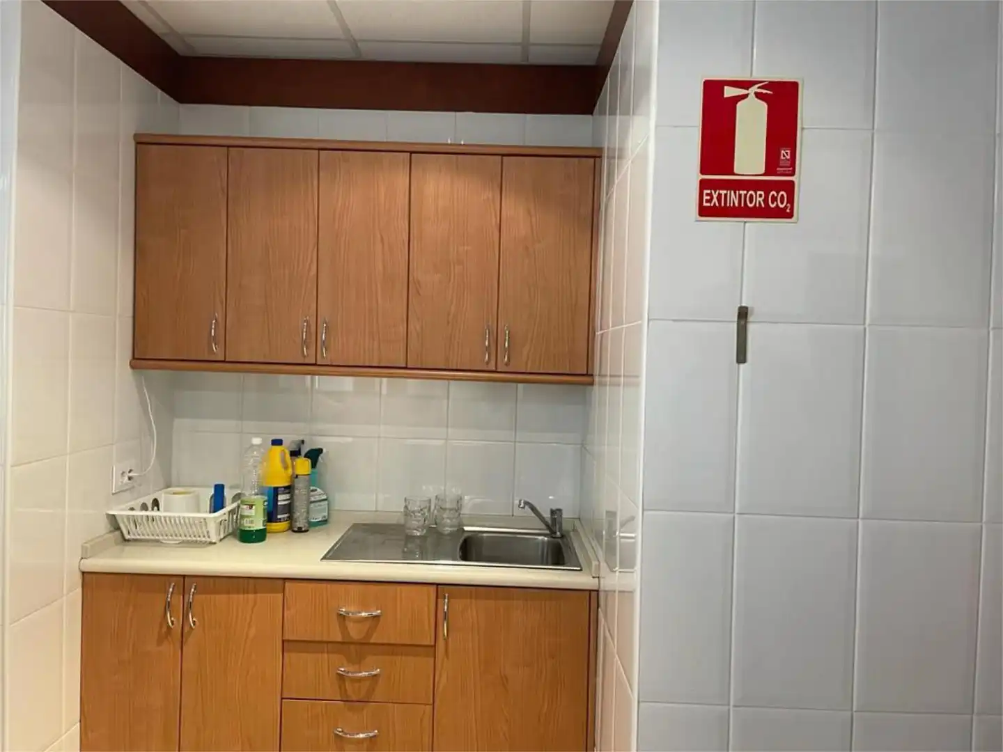 Commercial properties for rent in Calle Montaña Clara, 6, Fañabé - Ifonche y Benítez Kitchen of Commercial properties for rent in Adeje with Air Conditioner and Furnished