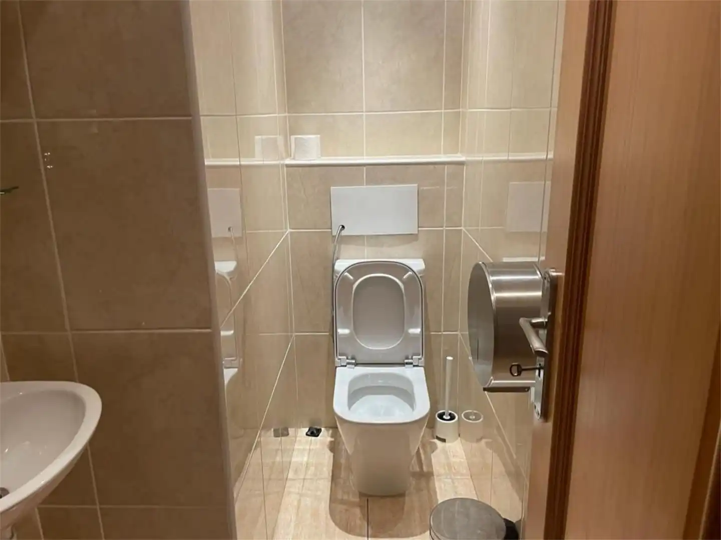 Commercial properties for rent in Calle Montaña Clara, 6, Fañabé - Ifonche y Benítez Bathroom of Commercial properties for rent in Adeje with Air Conditioner and Furnished