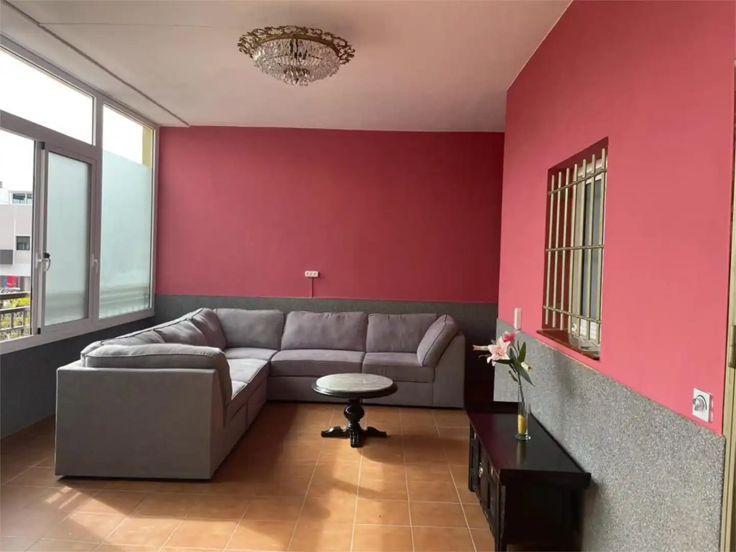 Commercial properties for rent in Calle Montaña Clara, 6, Fañabé - Ifonche y Benítez Living room of Commercial properties for rent in Adeje with Air Conditioner and Furnished