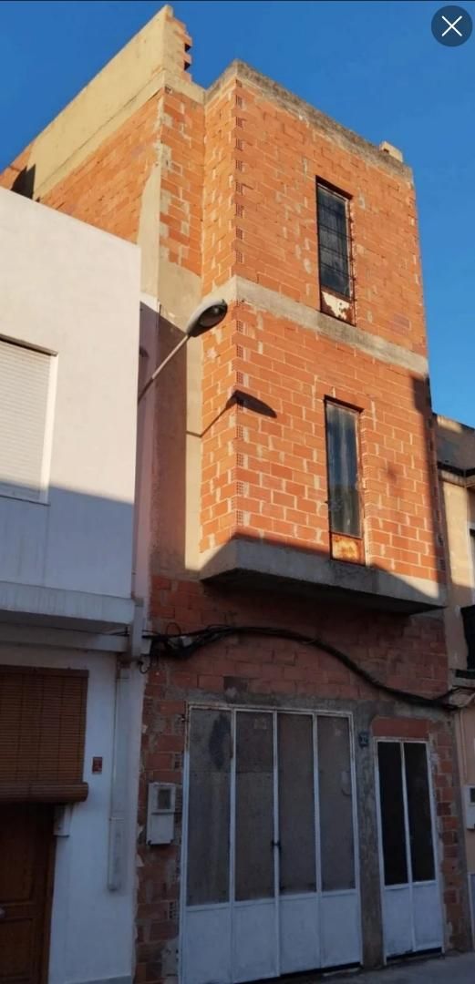 Vista exterior de Casa adosada en venda en Alginet amb Terrassa
