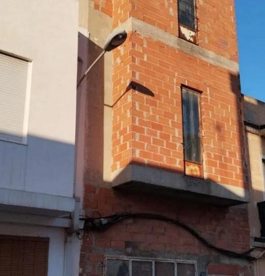 Single-family semi-detached for sale in Calle Eulalia Escobet, 32, Alginet, Valencia - image 1 Photo 1 of Single-family semi-detached for sale in Calle Eulalia Escobet, 32, Alginet, Valencia