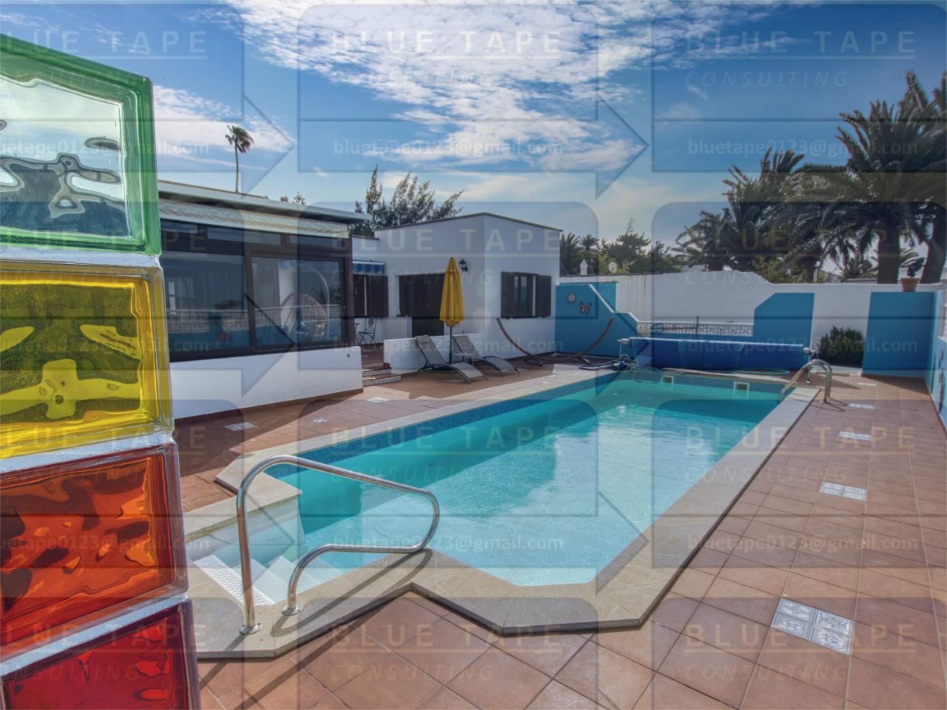 Piscina de Casa o xalet en venda en Teguise amb Jardí privat, Terrassa i Piscina