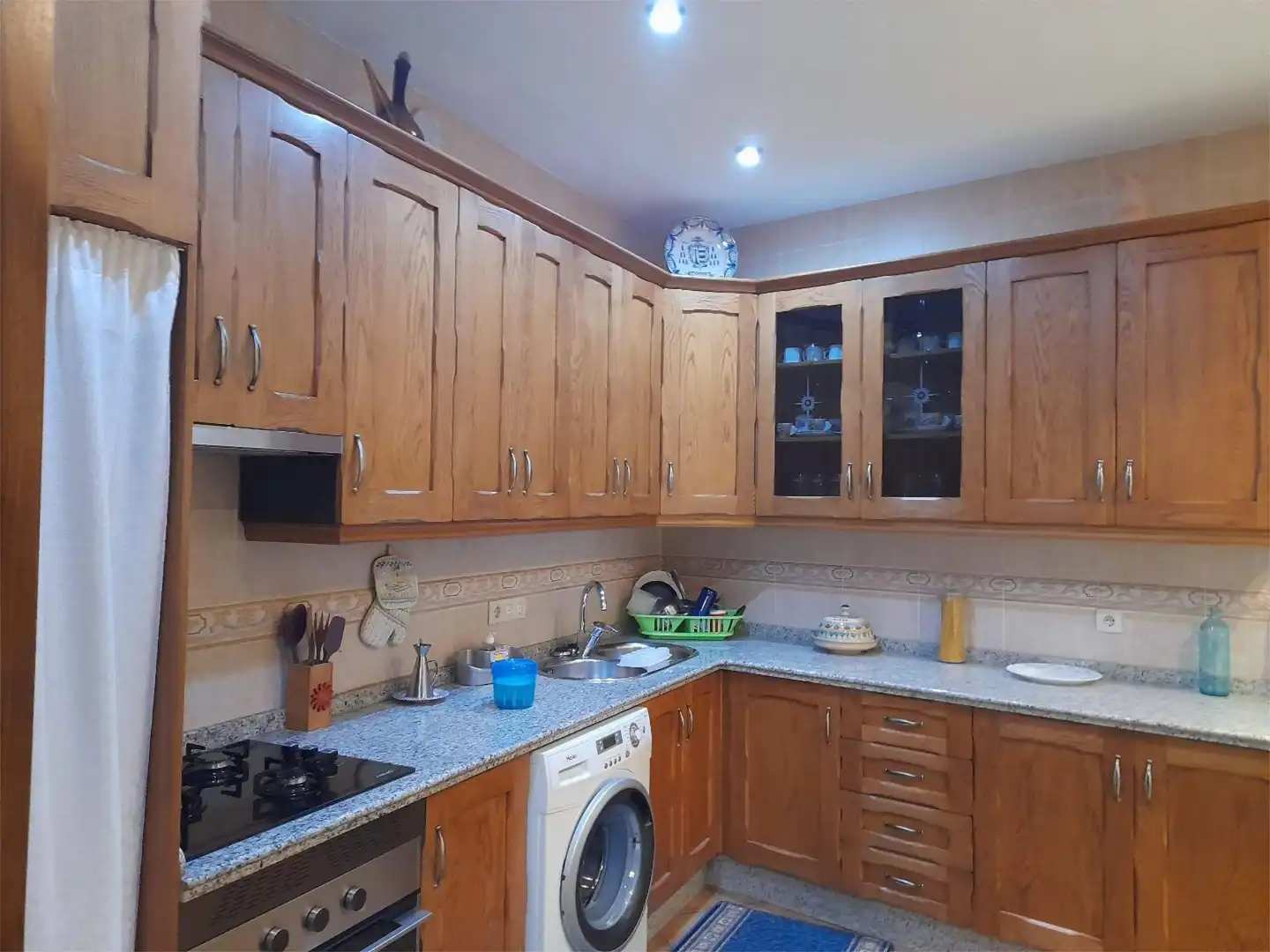 Cuina de Casa o xalet en venda en Guadalupe amb Aire condicionat, Terrassa i Balcó