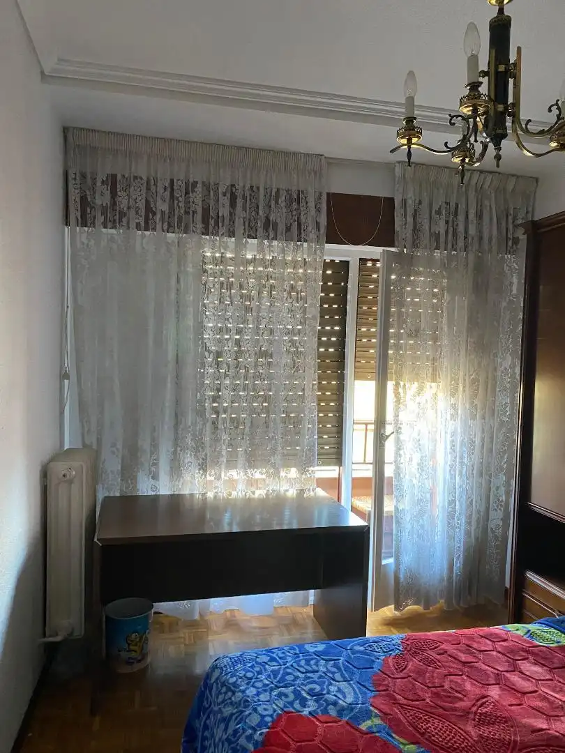 Room in Calle Río Ega, 44, Azpilañaga