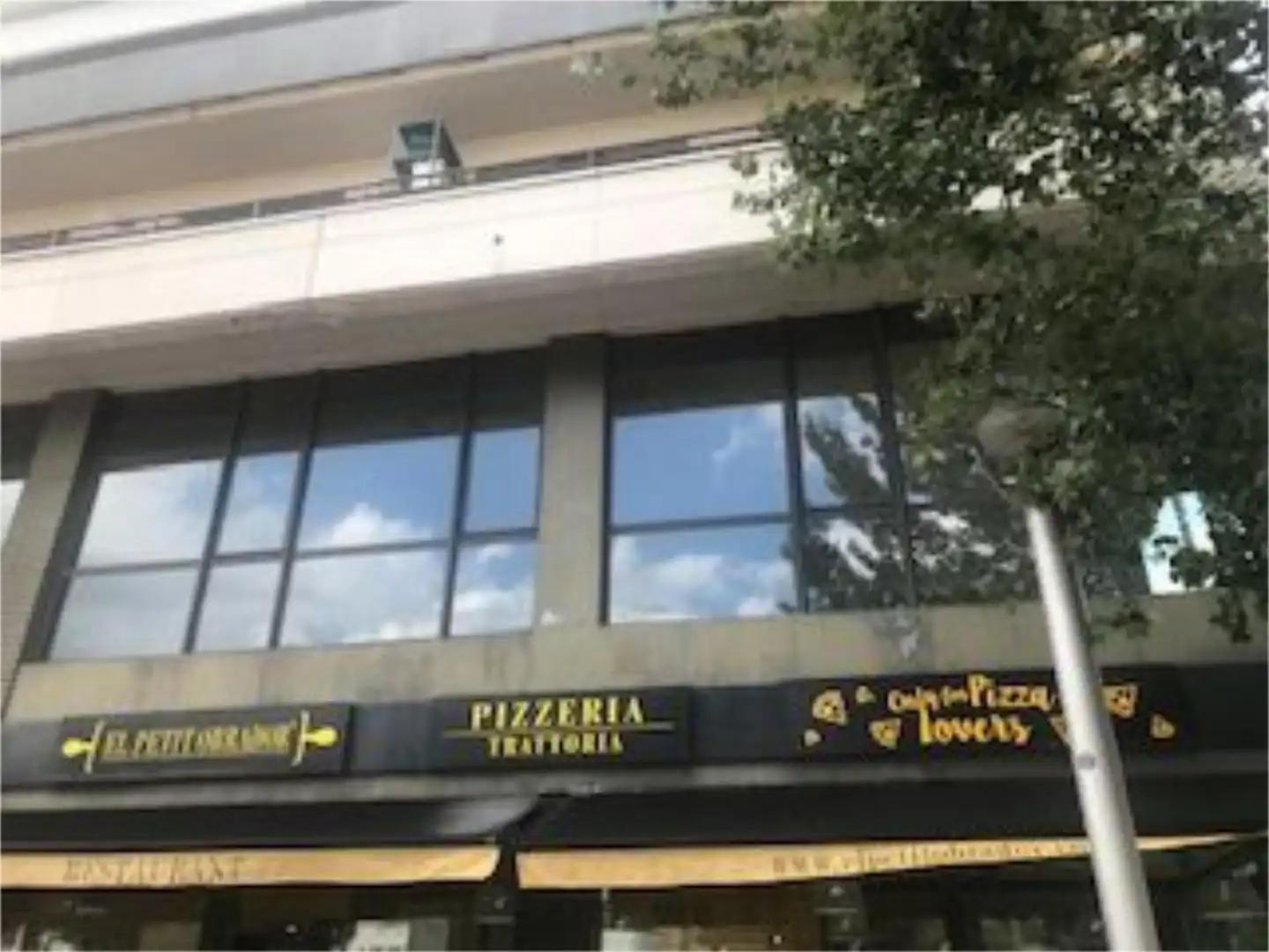 Office for rent in Carrer de Sant Jordi, 2, Pont Major - Pedret - Campdorà Exterior view of Office for rent in Girona