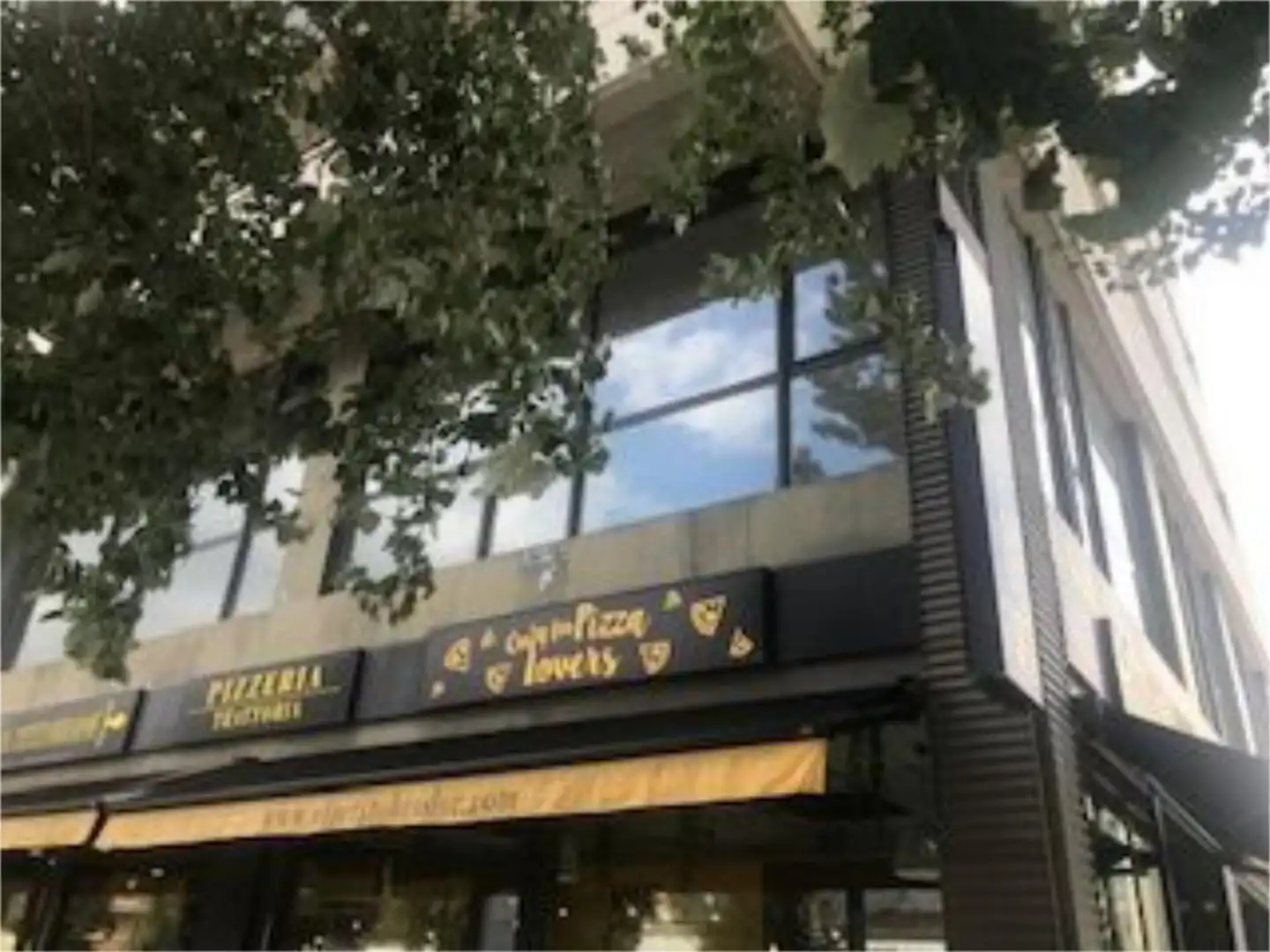 Office for rent in Carrer de Sant Jordi, 2, Pont Major - Pedret - Campdorà Exterior view of Office for rent in Girona