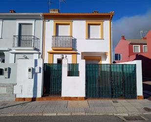 Vista exterior de Casa adosada de lloguer en Obejo amb Aire condicionat, Terrassa i Balcó