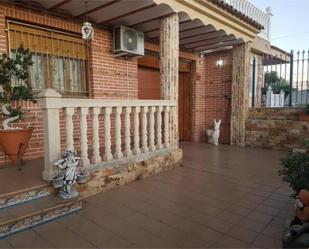 Exterior view of Single-family semi-detached for sale in Alcantarilla  with Swimming Pool