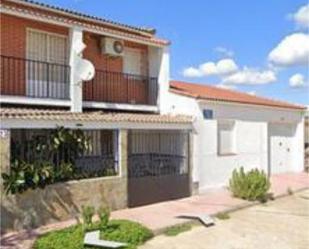 Vista exterior de Casa o xalet en venda en Monroy amb Terrassa