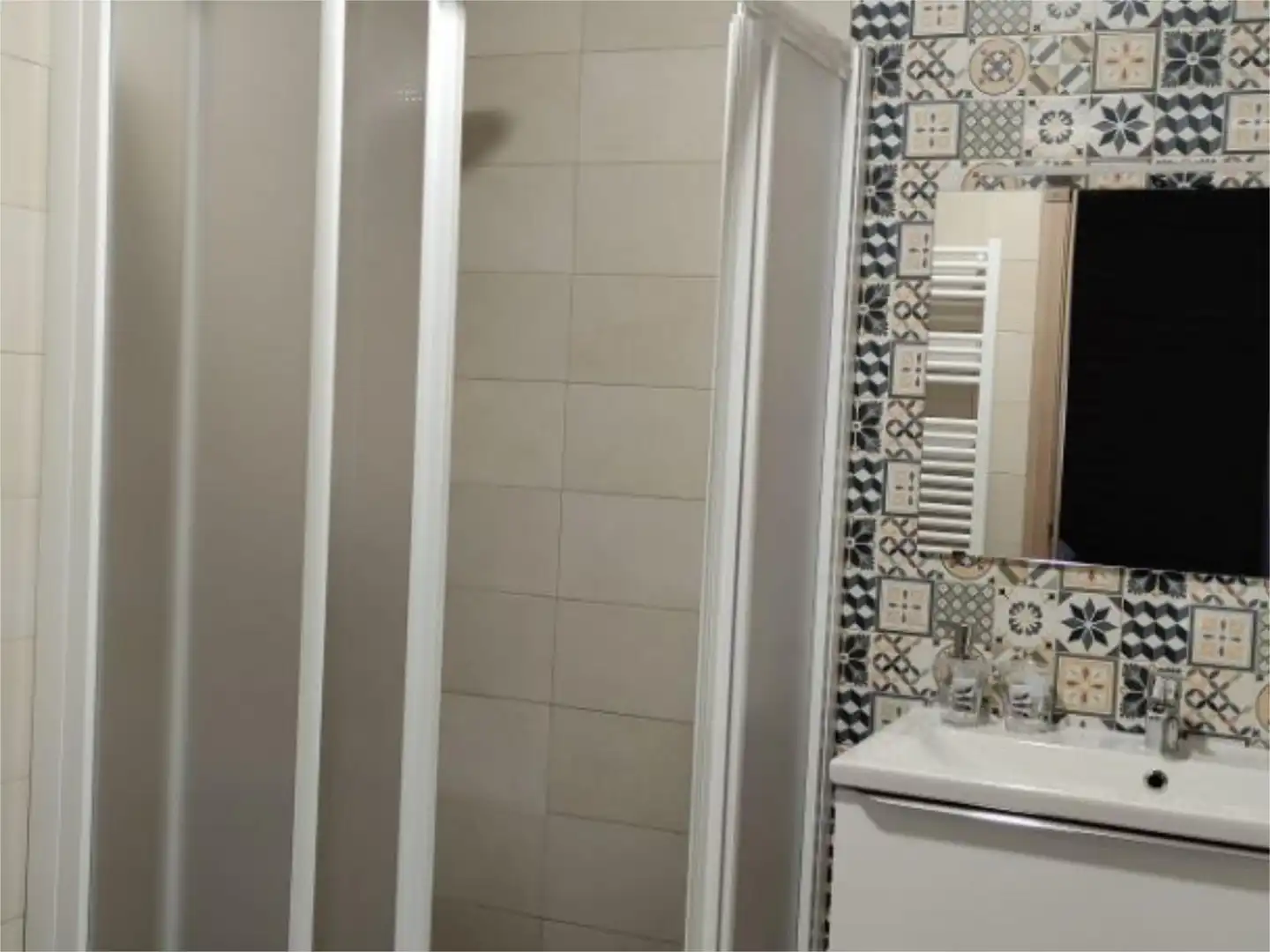 Flat for rent in Calle Badajoz, 120, Losar de la Vera Bathroom of Flat for rent in Losar de la Vera