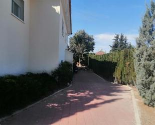 Vista exterior de Casa o xalet en venda en Molina de Segura amb Aire condicionat, Terrassa i Piscina