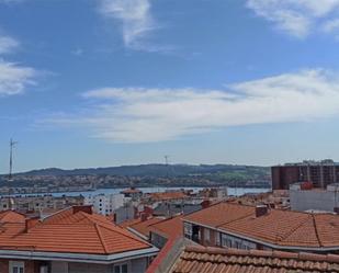 Vista exterior de Pis en venda en Santurtzi  amb Balcó