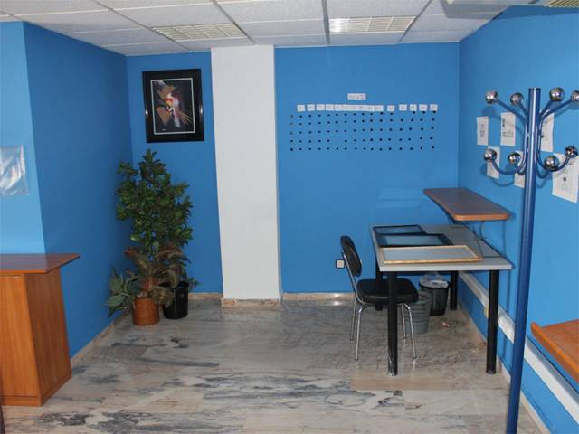 Oficina en Alquiler en Calle Administrador Gutierrez Anaya, 97 en Parque Alcosa