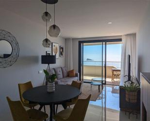 Sala d'estar de Pis en venda en Benidorm amb Aire condicionat, Terrassa i Piscina
