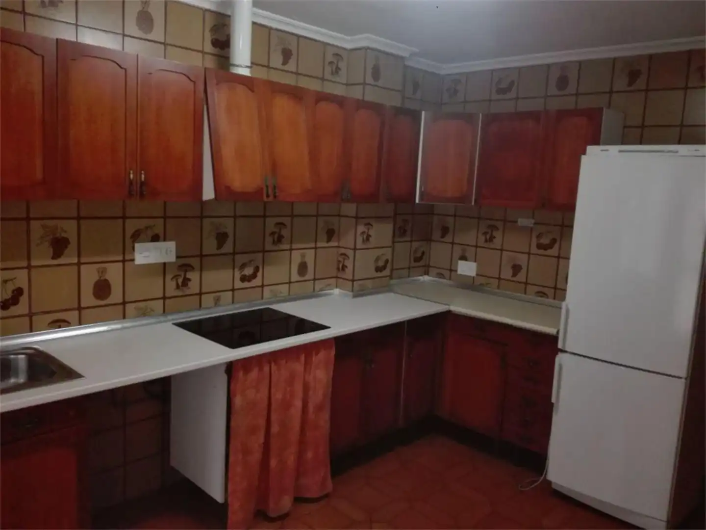 Flat for sale in EX-203, 108, Jaraíz de la Vera Kitchen of Flat for sale in Jaraíz de la Vera with Heating, Terrace and Storage room