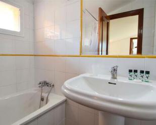 Bathroom of House or chalet to rent in Ronda